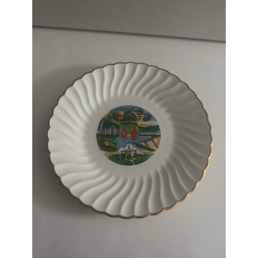 Vintage Tennessee Souvenir Plate Scalloped Gold Rim Parthenon Lookout Mountain